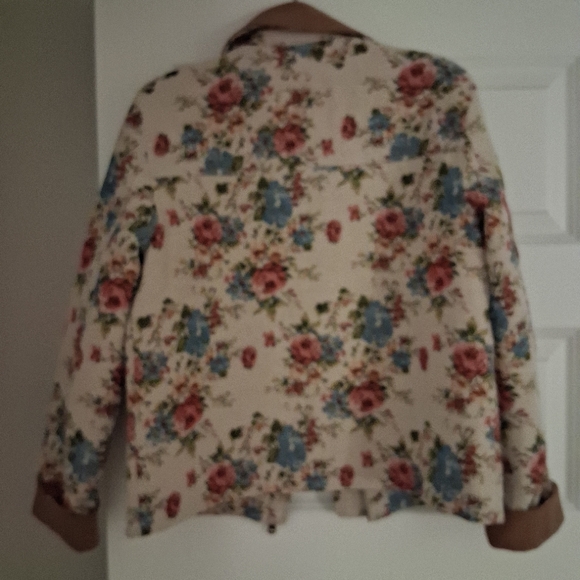 NWT (SOLDOUT) Avec Les Filles Floral Barn Jacket - Picture 4 of 7